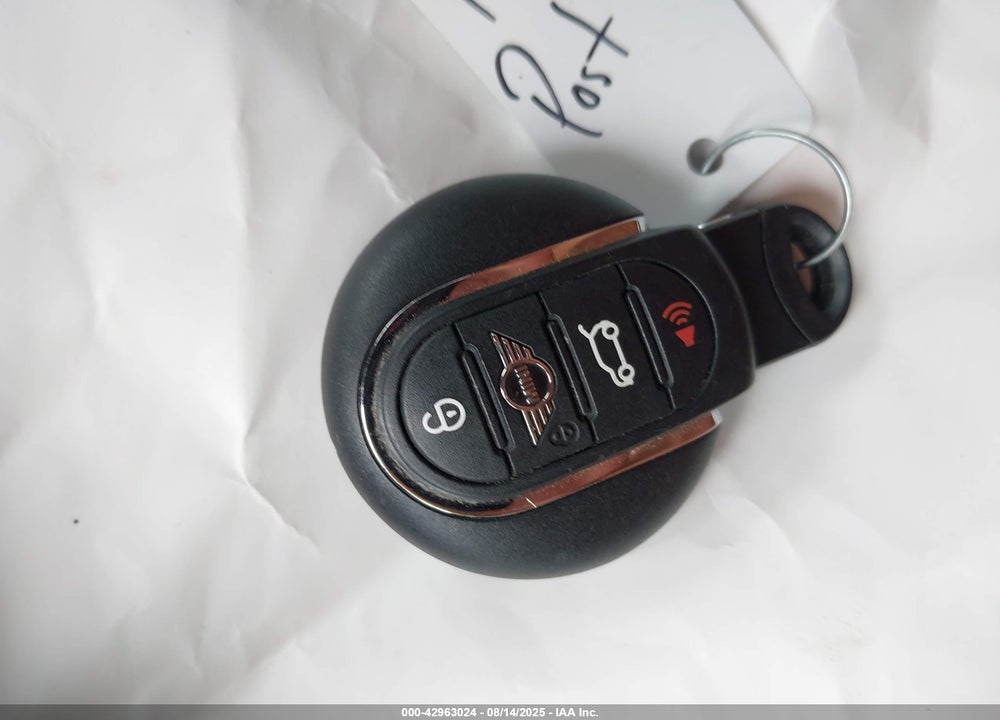 2024 MINI HARDTOP COOPER S VIN: WMW53DH06R2V67174