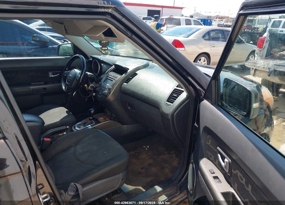 2013 KIA SOUL VIN: KNDJT2A67D7514760