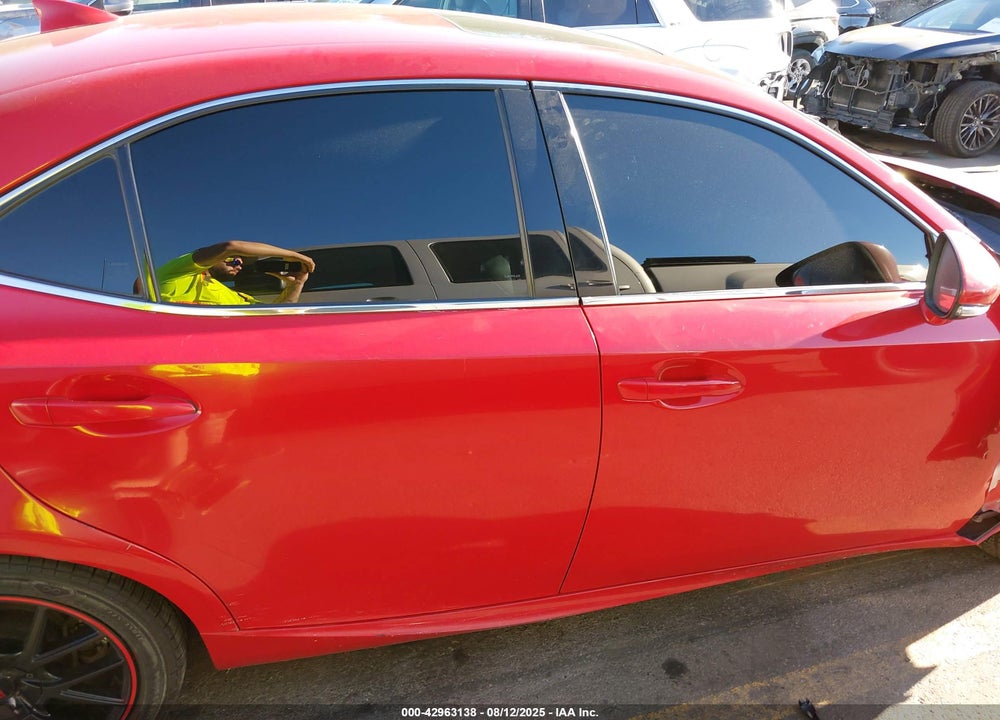 2016 LEXUS IS 200T VIN: JTHBA1D27G5006106