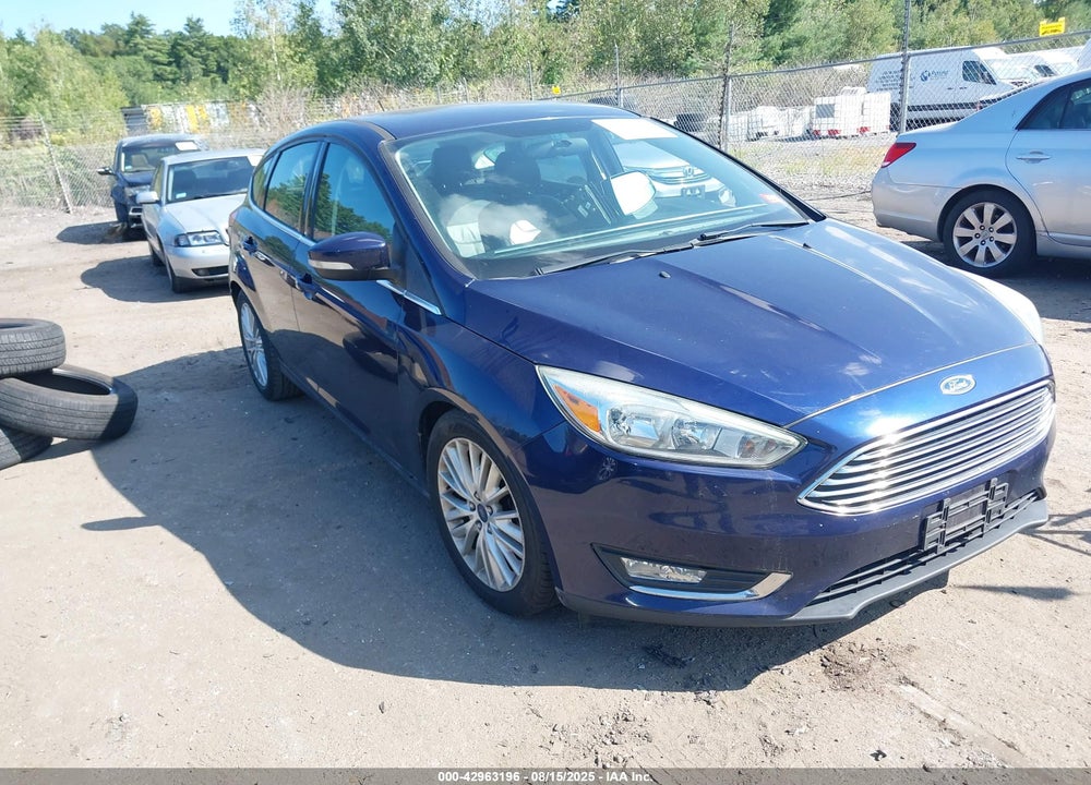 2016 FORD FOCUS VIN: 1FADP3N20GL254072