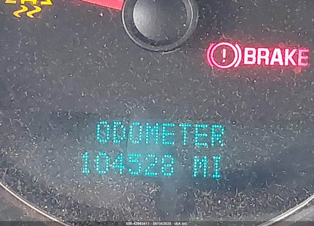 2008 CHEVROLET SUBURBAN 1500 LT VIN: 3GNFK163X8G105137