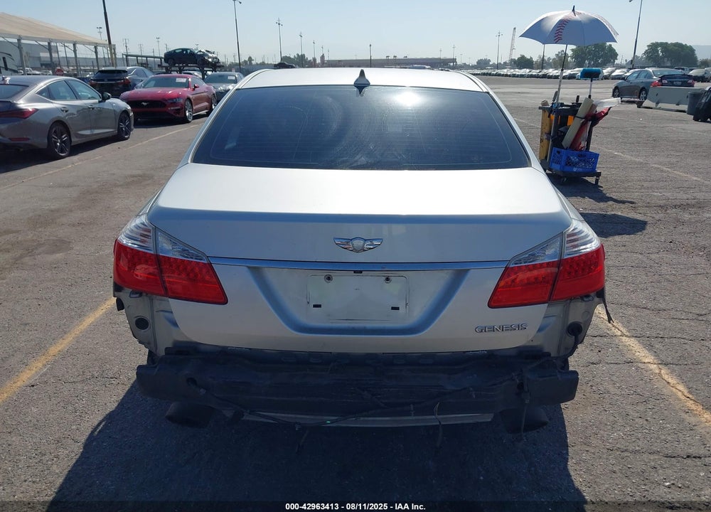 2010 HYUNDAI GENESIS VIN: KMHGC4DE0AU081090