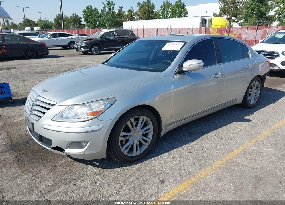 2010 HYUNDAI GENESIS VIN: KMHGC4DE0AU081090