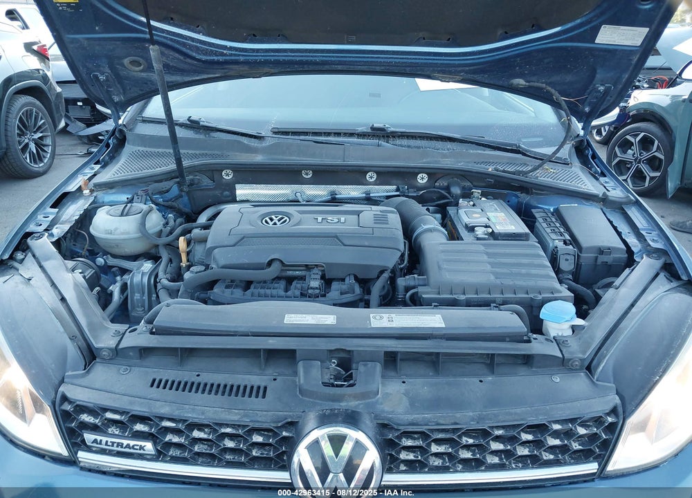 2017 VOLKSWAGEN GOLF VIN: 3VWH17AU1HM509952