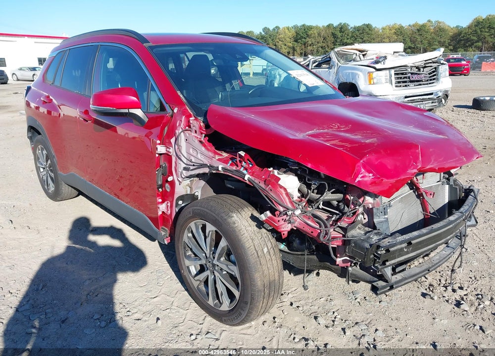 2022 TOYOTA COROLLA CROSS VIN: 7MUDAAAG9NV011251