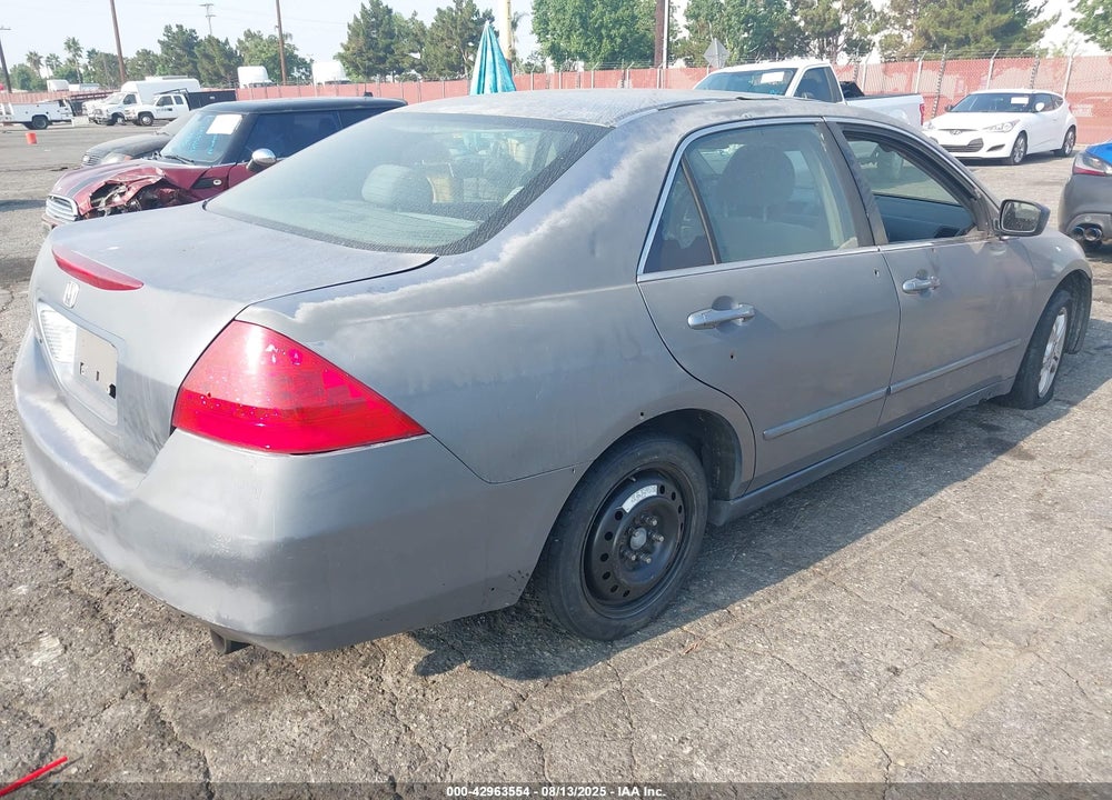 2007 HONDA ACCORD 2.4 SE VIN: 1HGCM56347A007104