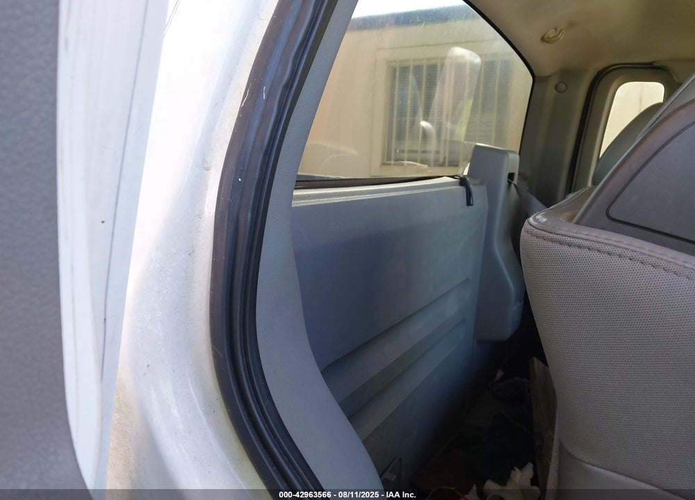 2007 FORD F-150 STX/XL/XLT VIN: 1FTRF12W97KD51937