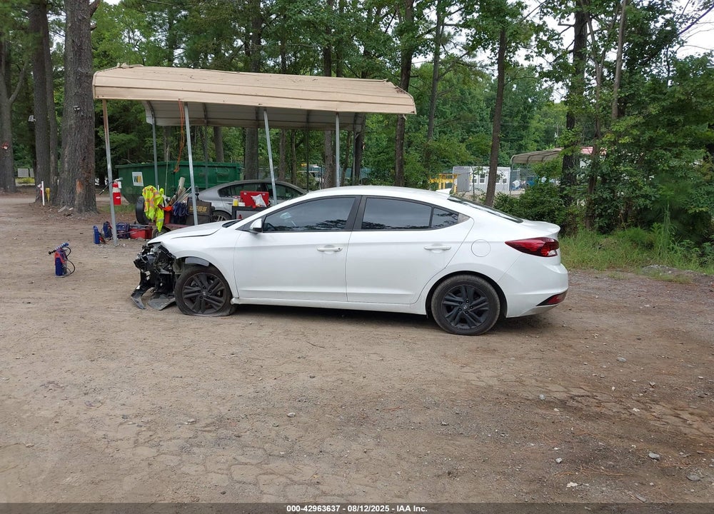 2019 HYUNDAI ELANTRA SEL/VALUE/LIMITED VIN: 5NPD84LF1KH428893