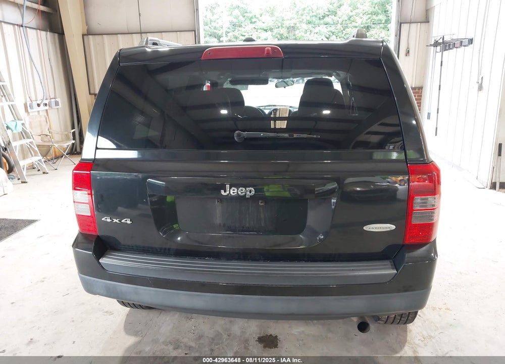 2011 JEEP PATRIOT SPORT VIN: 1J4NF1GB8BD112438