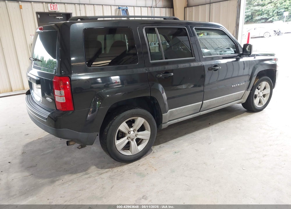 2011 JEEP PATRIOT SPORT VIN: 1J4NF1GB8BD112438