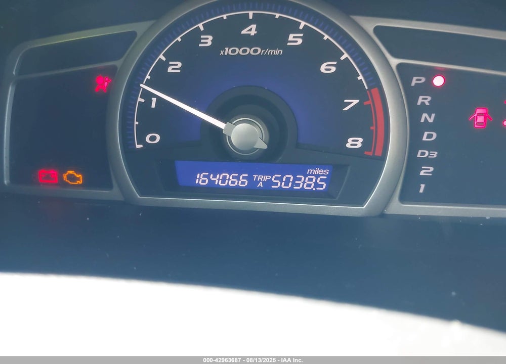 2010 HONDA CIVIC VIN: 19XFA1F61AE082225