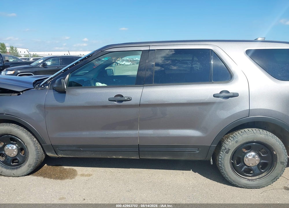2017 FORD POLICE INTERCEPTOR VIN: 1FM5K8AR5HGA27964