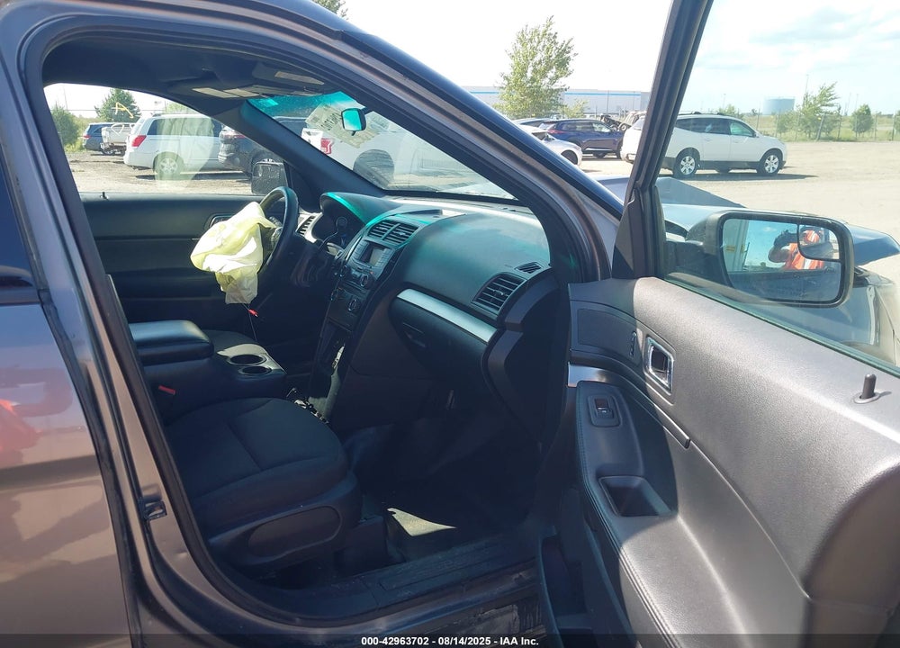 2017 FORD POLICE INTERCEPTOR VIN: 1FM5K8AR5HGA27964
