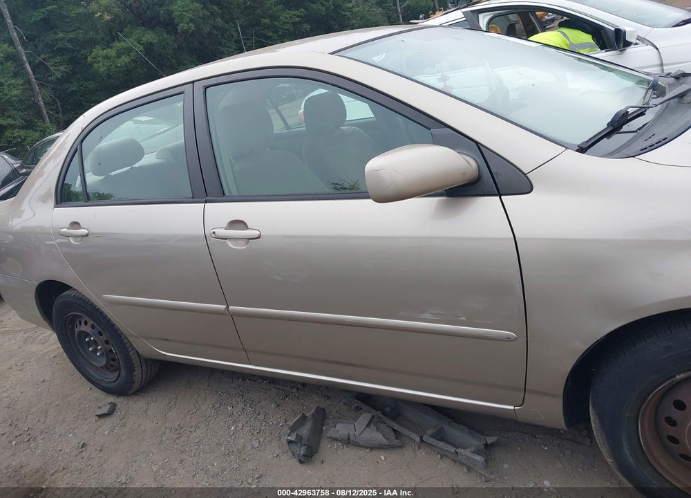 2007 TOYOTA COROLLA LE VIN: 2T1BR32E27C746684