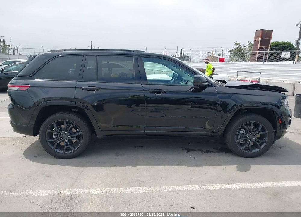 2023 JEEP GRAND CHEROKEE VIN: 1C4RJYB6XP8905703