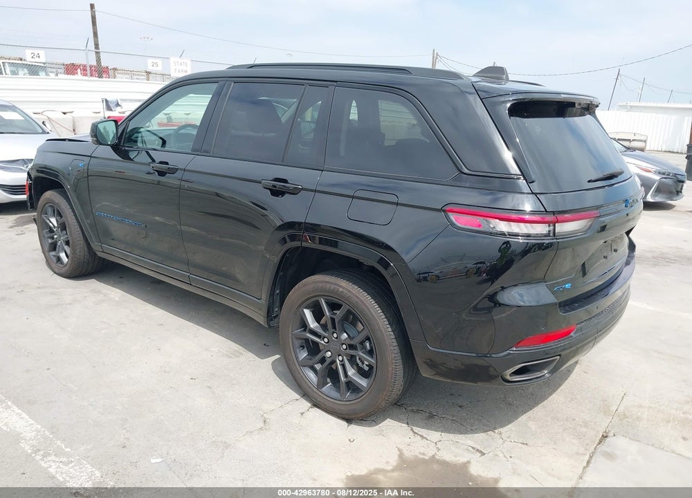 2023 JEEP GRAND CHEROKEE VIN: 1C4RJYB6XP8905703
