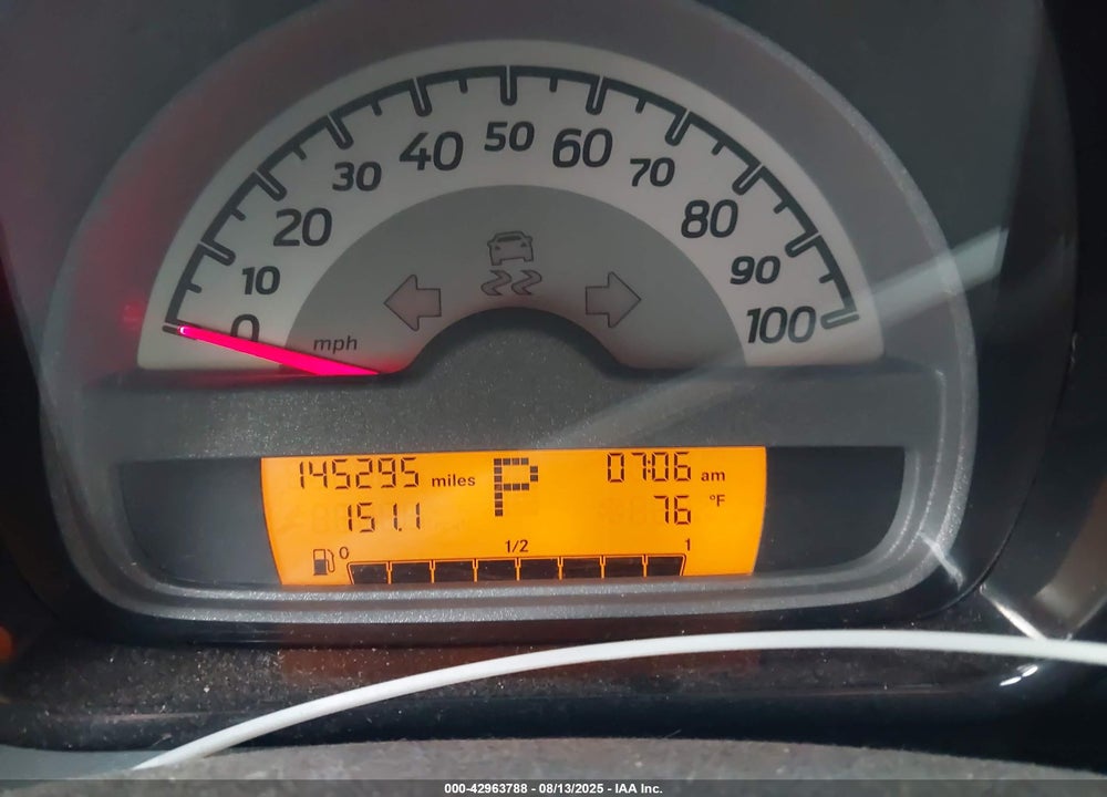 2011 SMART FORTWO VIN: WMEEJ3BA9BK450491