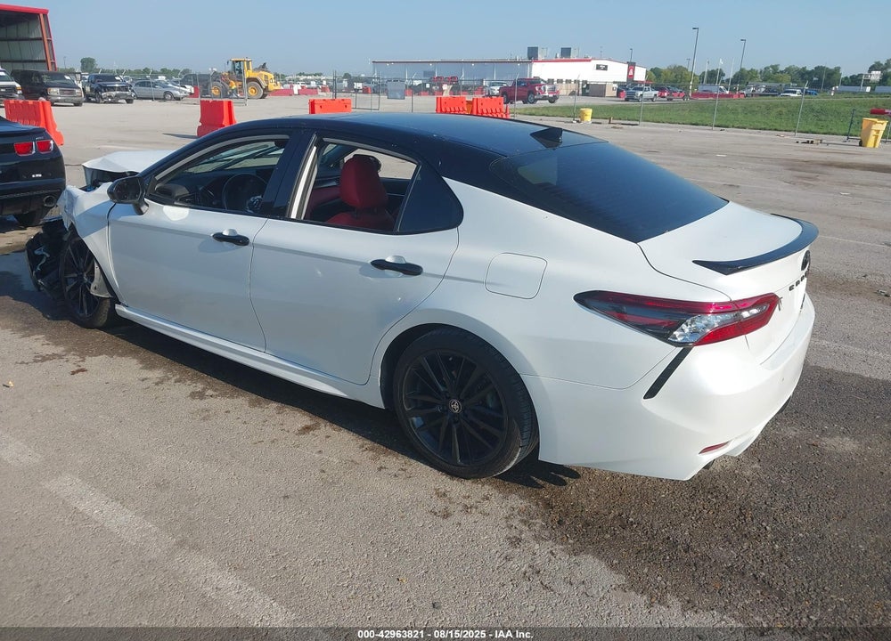 2021 TOYOTA CAMRY XSE HYBRID VIN: 4T1K31AK6MU020317