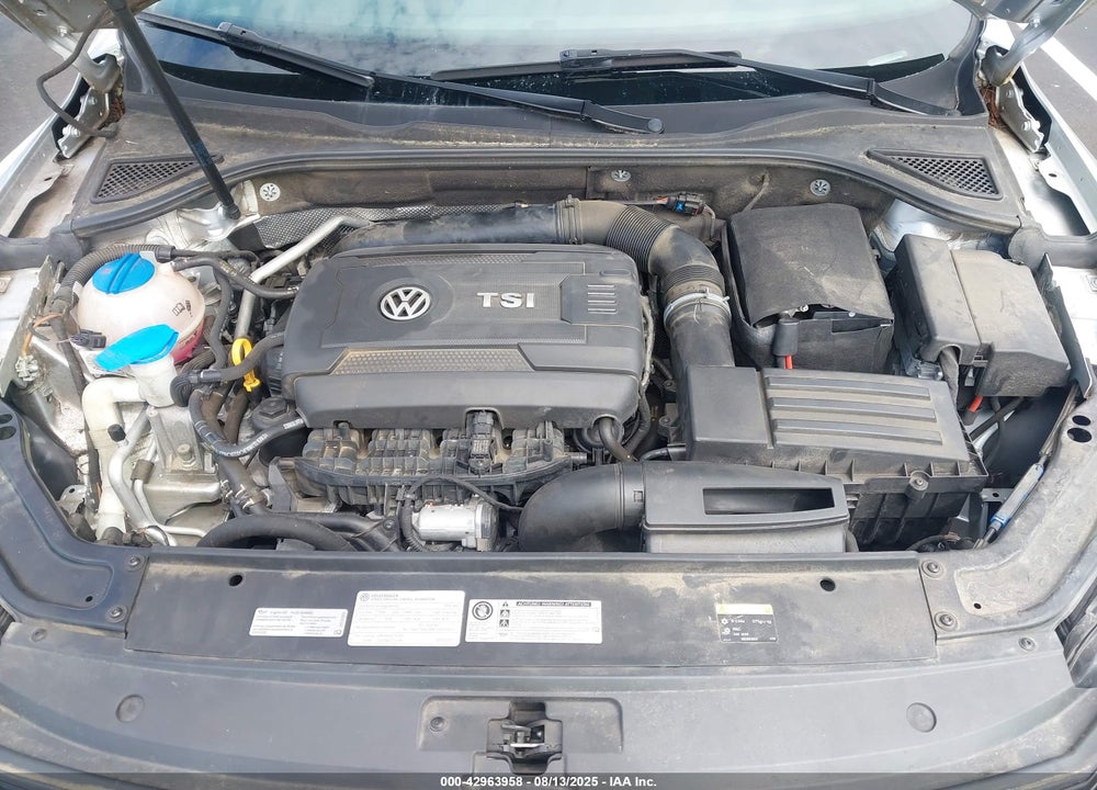 2016 VOLKSWAGEN PASSAT VIN: 1VWBS7A30GC061780