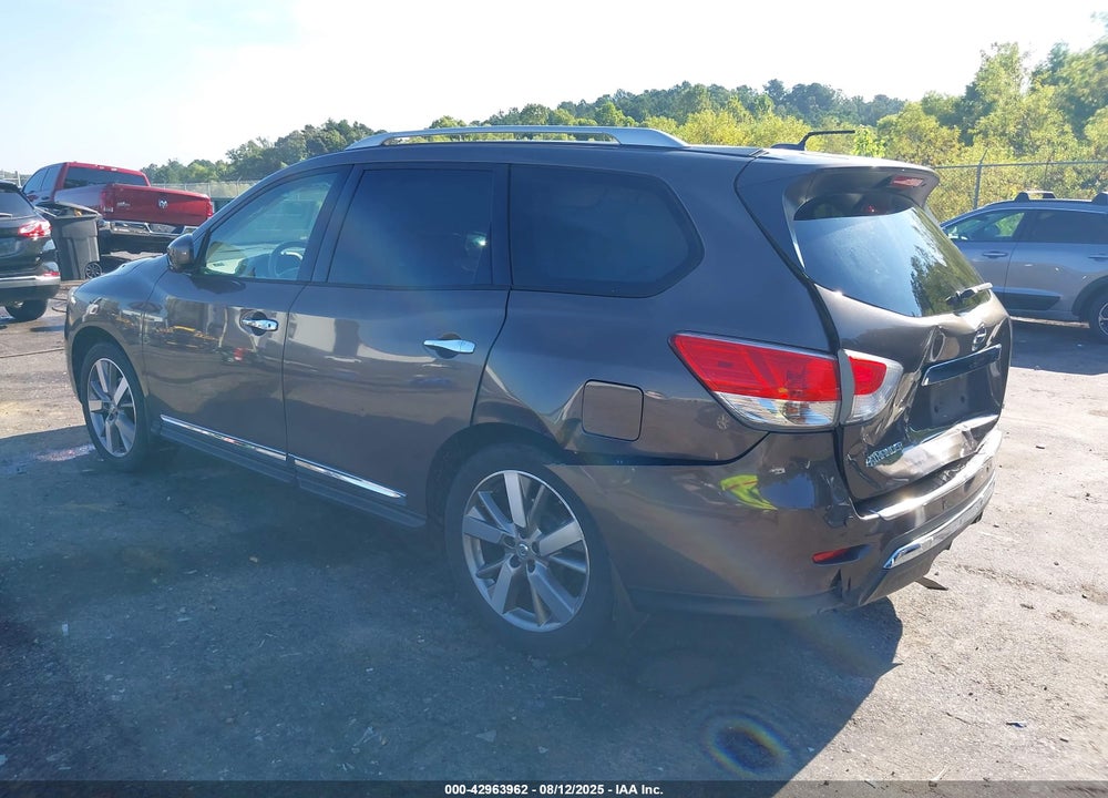2015 NISSAN PATHFINDER VIN: 5N1AR2MN7FC604403