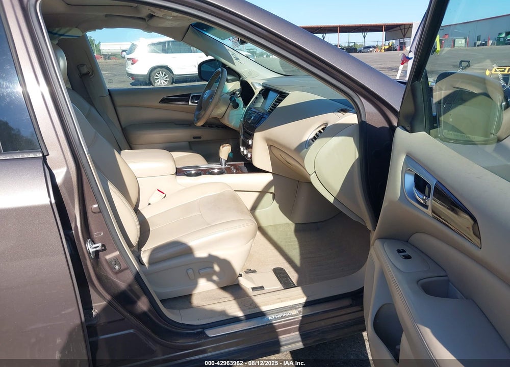 2015 NISSAN PATHFINDER VIN: 5N1AR2MN7FC604403