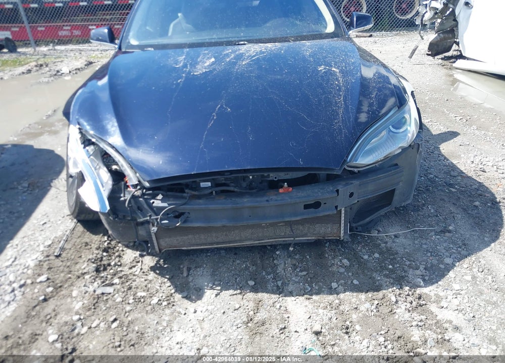 2014 TESLA MODEL S VIN: 5YJSA1H19EFP33830