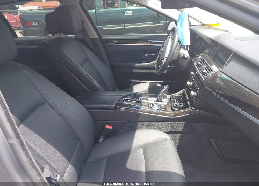2013 BMW 5 SERIES VIN: WBAXG5C56DD233794