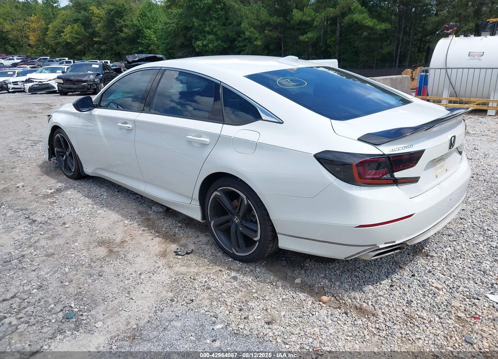 2018 HONDA ACCORD VIN: 1HGCV2F38JA042313