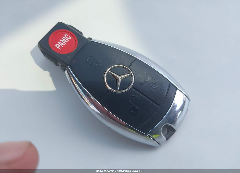 2009 MERCEDES-BENZ C CLASS VIN: WDDGF81X19F261502