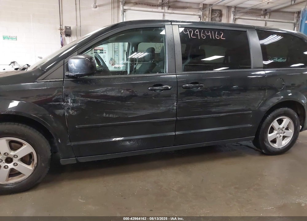 2013 DODGE GRAND CARAVAN SXT VIN: 2C4RDGCG9DR528483