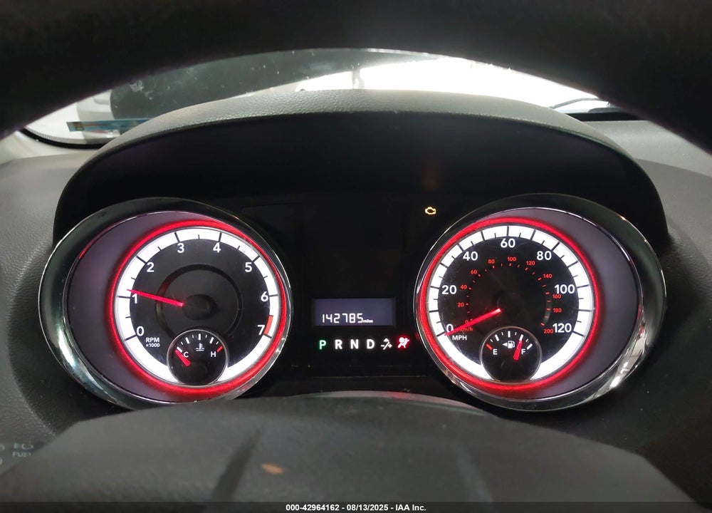2013 DODGE GRAND CARAVAN SXT VIN: 2C4RDGCG9DR528483