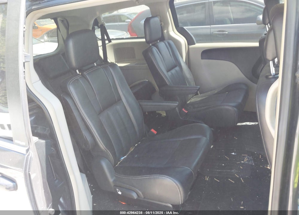 2012 CHRYSLER TOWN & COUNTRY TOURING VIN: 2C4RC1BG1CR289656