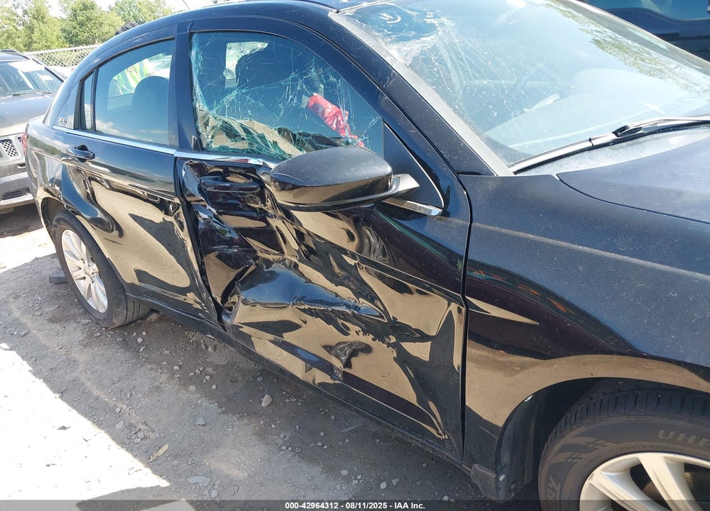 2012 CHRYSLER 200 VIN: 1C3CCBBB5CN187858