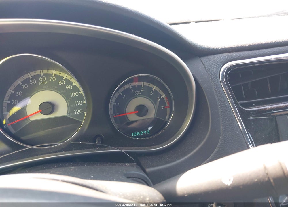2012 CHRYSLER 200 VIN: 1C3CCBBB5CN187858