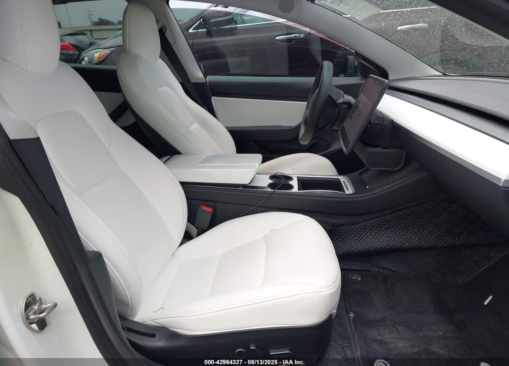 2021 TESLA MODEL 3 VIN: 5YJ3E1EB8MF852828