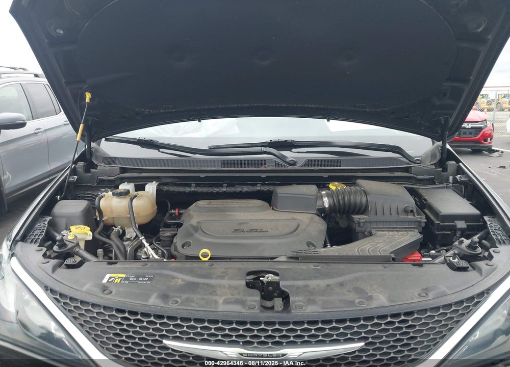 2021 CHRYSLER VOYAGER LXI VIN: 2C4RC1DG5MR516619