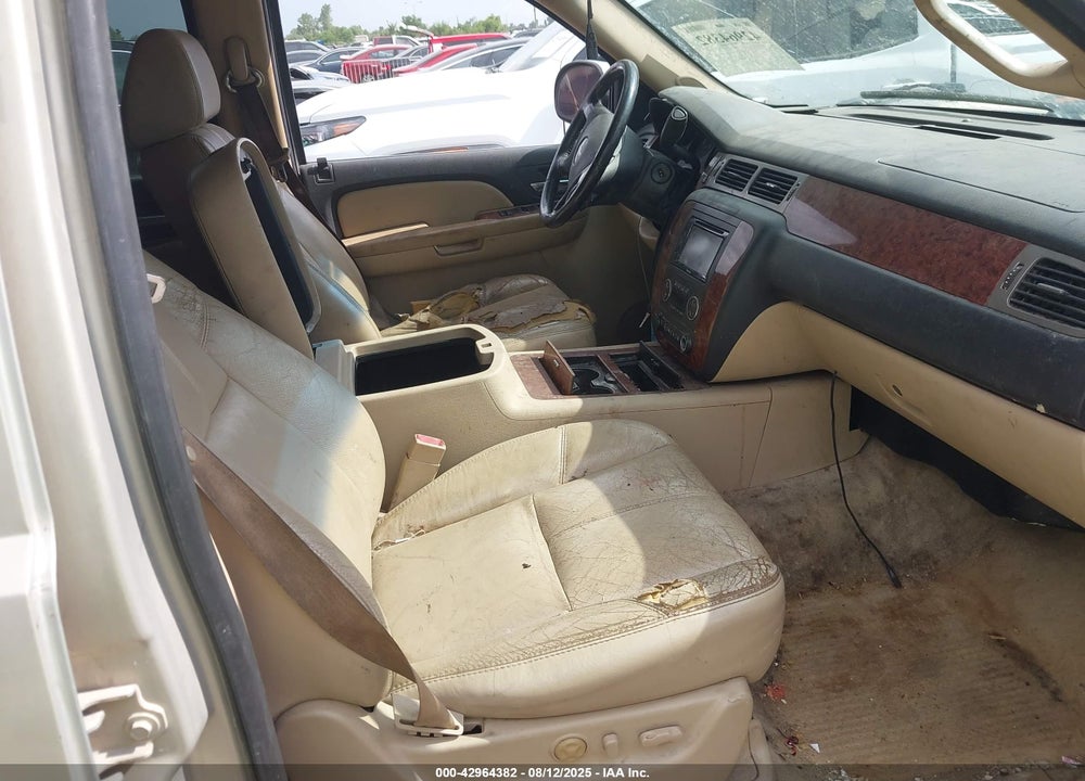 2008 CHEVROLET TAHOE LT VIN: 1GNFC13J78R103278