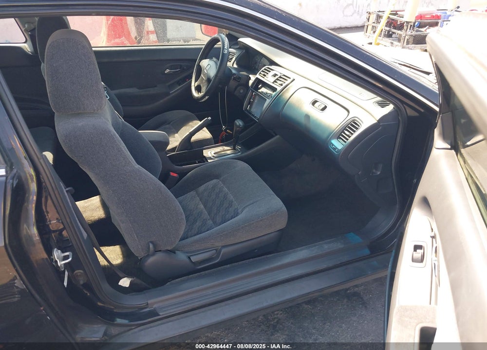 2002 HONDA ACCORD CPE VIN: 1HGCG32072A036919