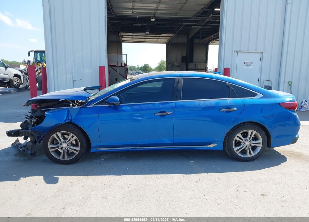 2018 HYUNDAI SONATA VIN: 5NPE34AF4JH660425