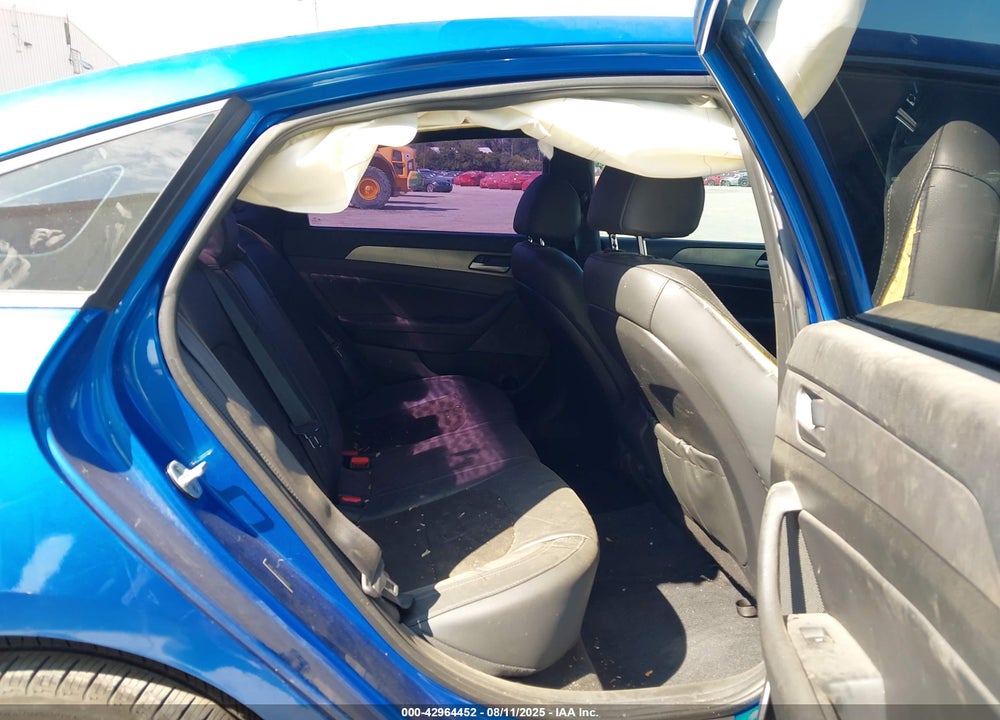 2018 HYUNDAI SONATA VIN: 5NPE34AF4JH660425