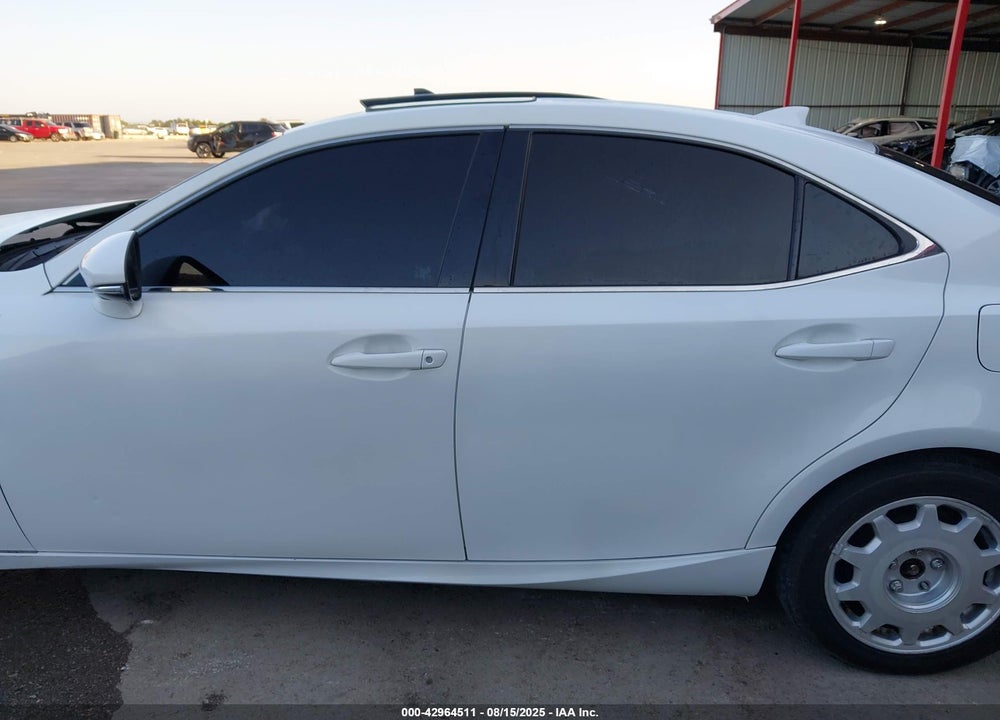 2016 LEXUS IS 350 VIN: JTHBE1D24G5028424