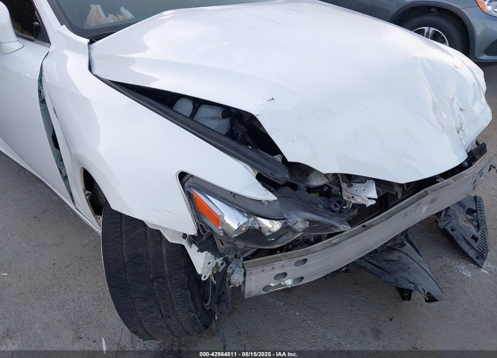 2016 LEXUS IS 350 VIN: JTHBE1D24G5028424