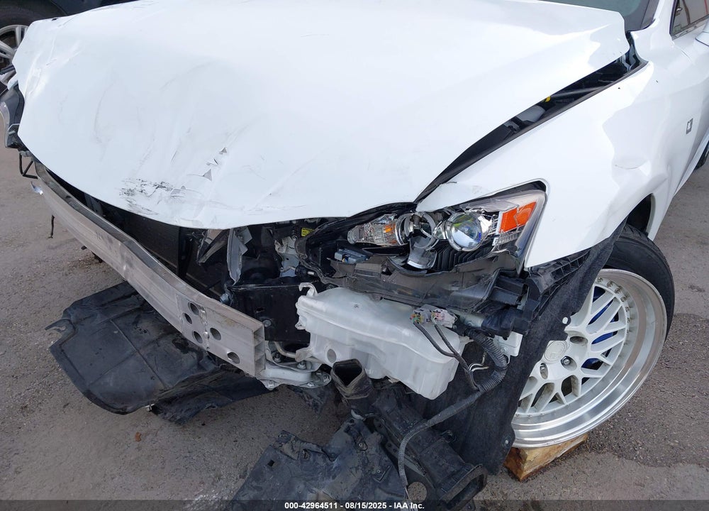 2016 LEXUS IS 350 VIN: JTHBE1D24G5028424
