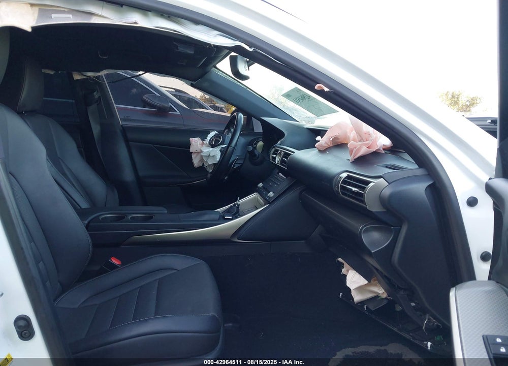 2016 LEXUS IS 350 VIN: JTHBE1D24G5028424