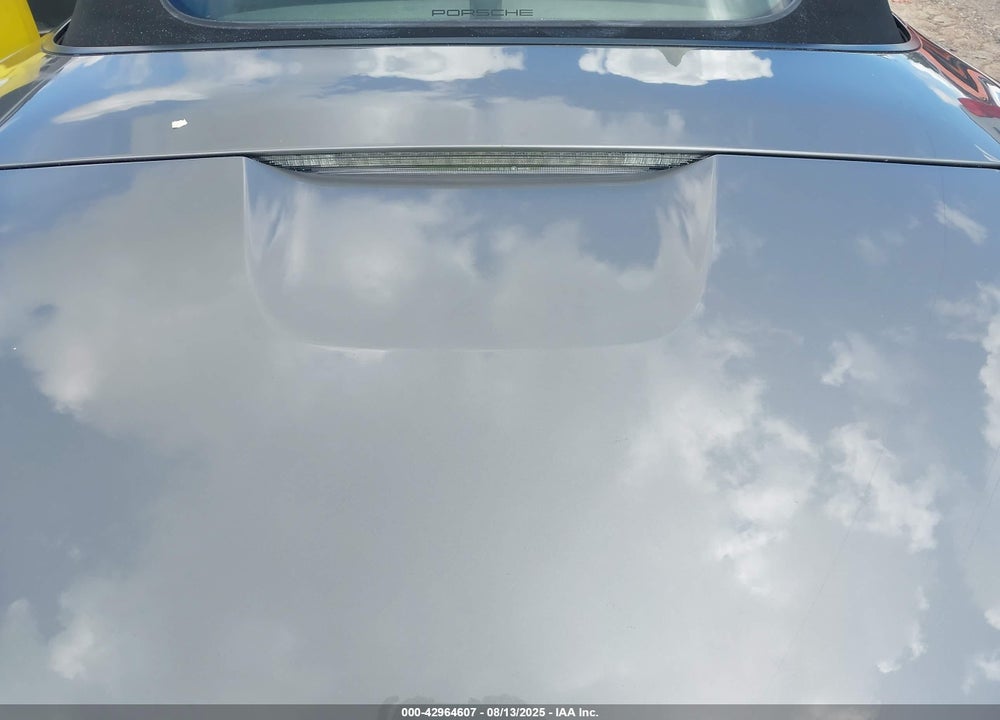2012 PORSCHE BOXSTER VIN: WP0CA2A80CS710230