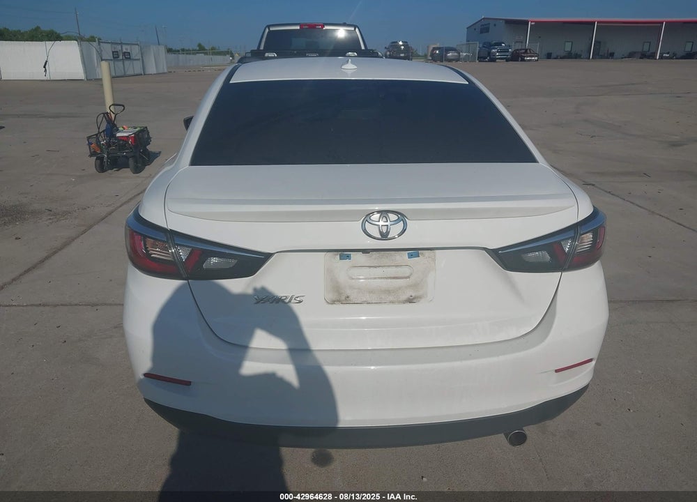 2020 TOYOTA YARIS VIN: 3MYDLBYV4LY712477