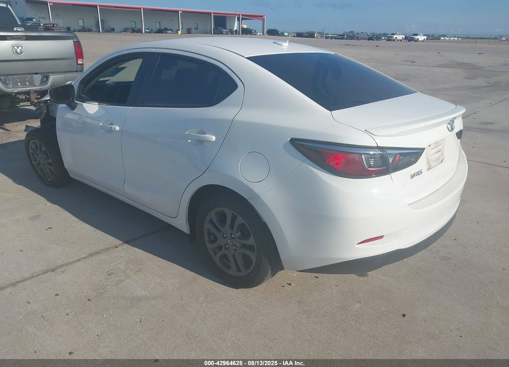 2020 TOYOTA YARIS VIN: 3MYDLBYV4LY712477