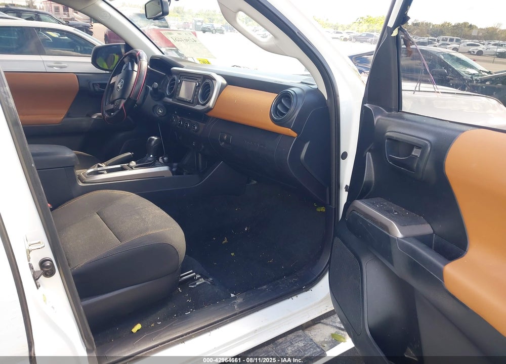 2017 TOYOTA TACOMA VIN: 5TFSZ5AN2HX048852