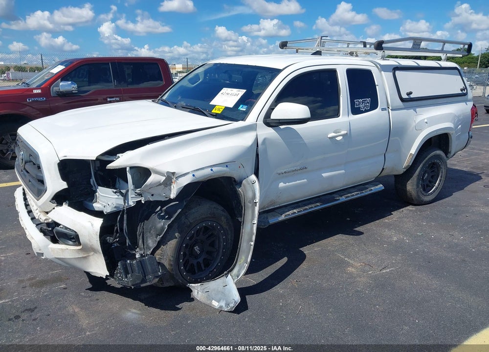 2017 TOYOTA TACOMA VIN: 5TFSZ5AN2HX048852