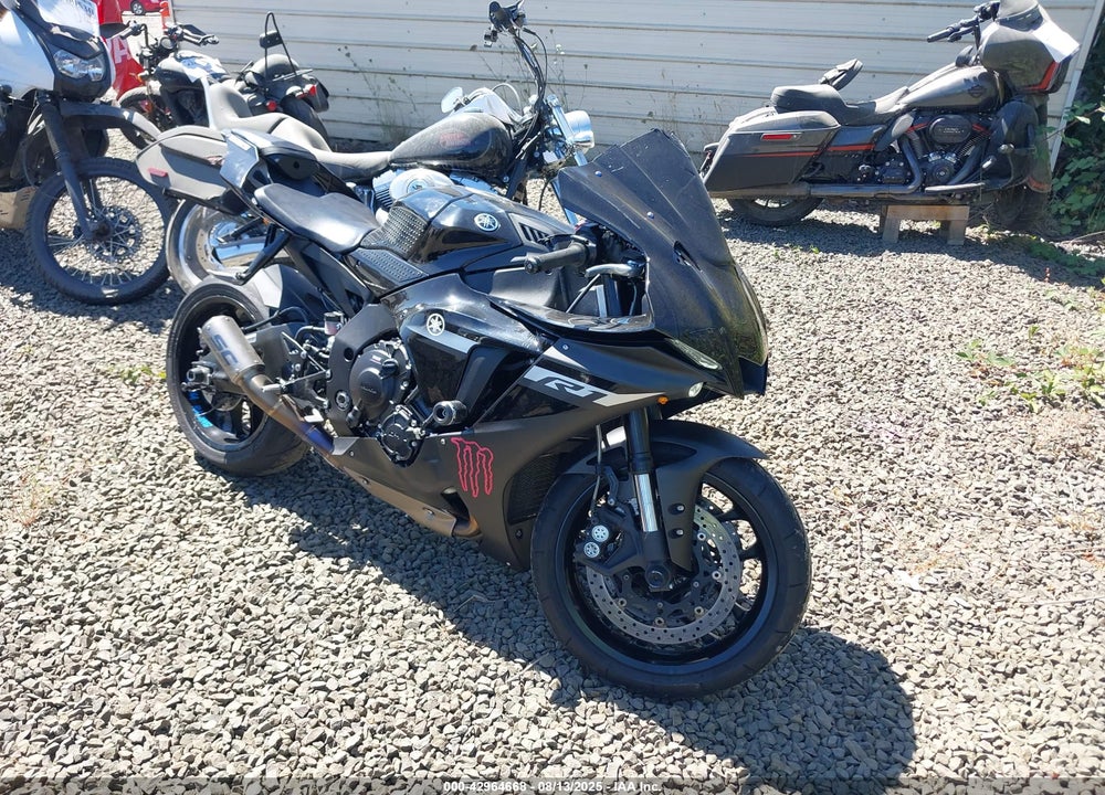 2024 YAMAHA YZFR1 VIN: JYARN66Y7RA001268